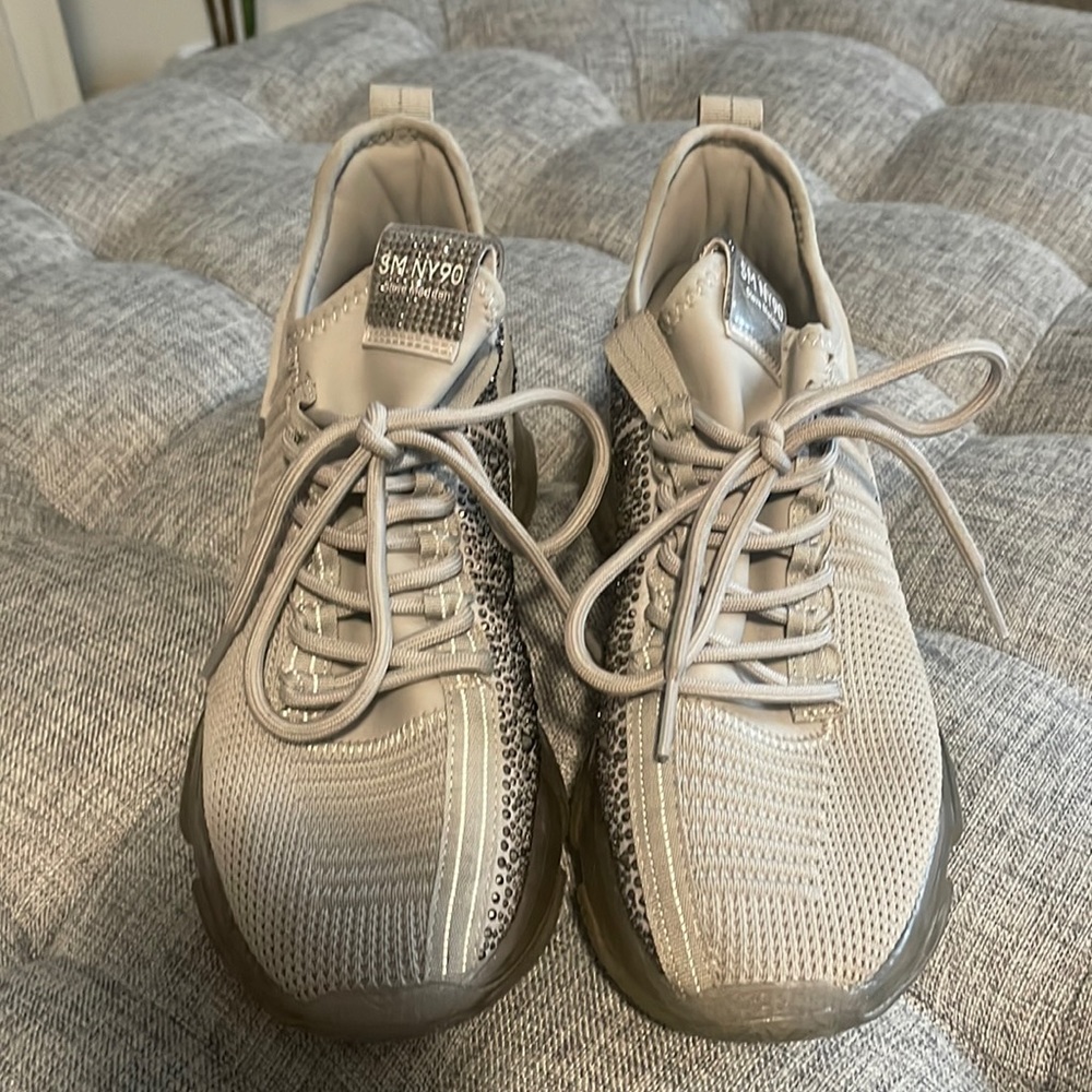 Steve Madden Maxima Gray Sneakers